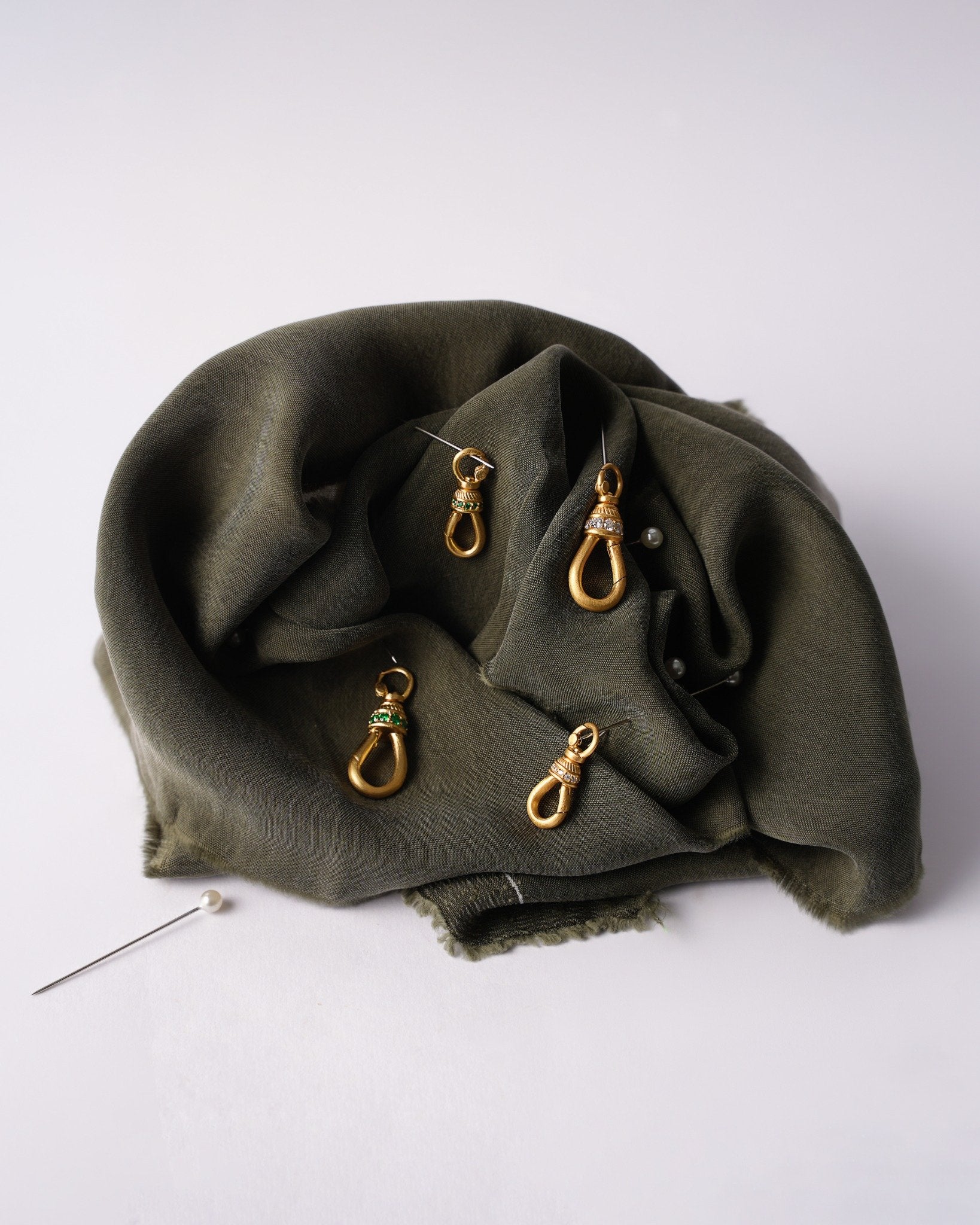 Aurea Hook Small