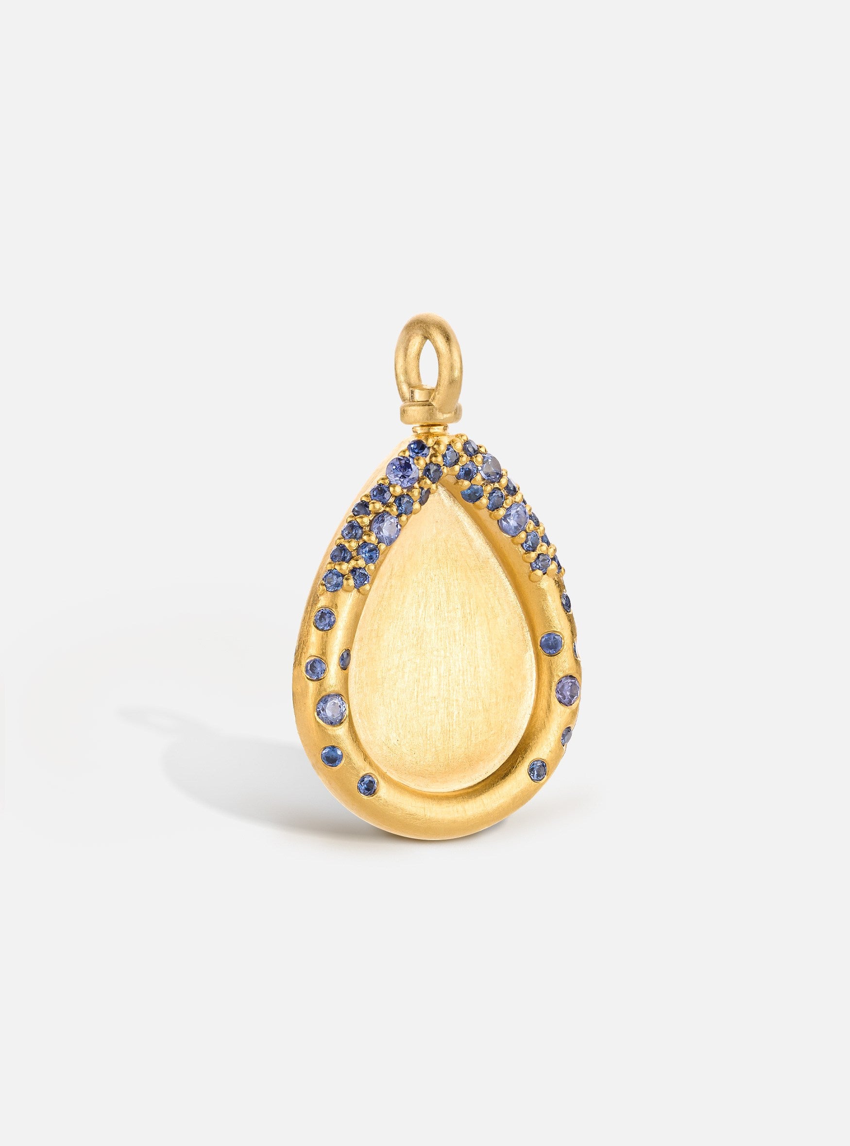 Lyria Pendant